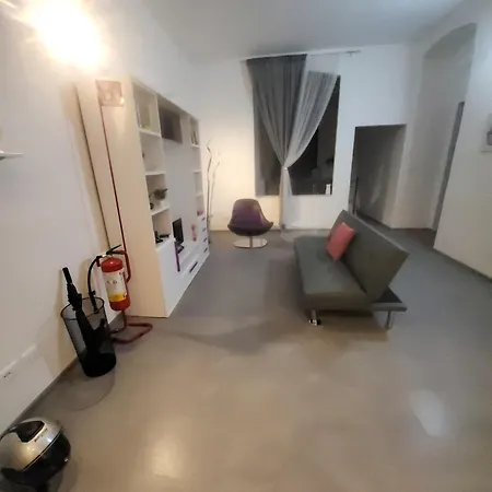 Il Loft Di Titti Particolare Open Space Wifi Free Apartment